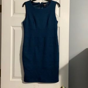Blue fitted dress